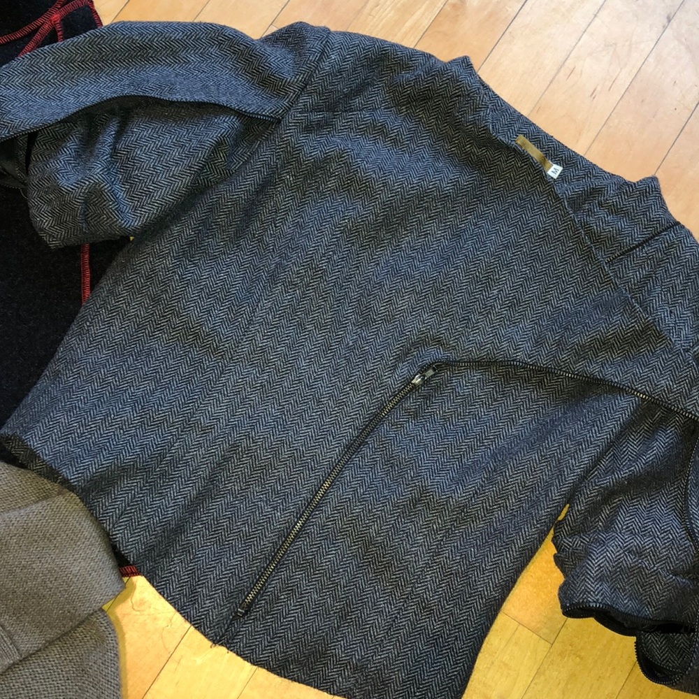 7 piece bundle small/extra small sweaters/jacket - Picture 7 of 8